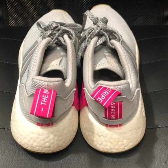 ADIDAS NMD R2 RUNNER - Picture 5 of 7